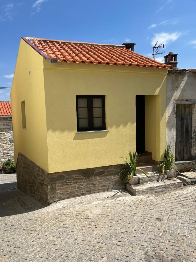 CASAS DO CÔA - Casa do Castelo Vila Nova de Foz Côa Exterior foto